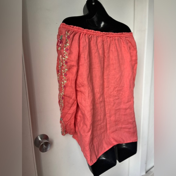 Charter Club Top floral embroidered linen blouse Size Small - Picture 8 of 12